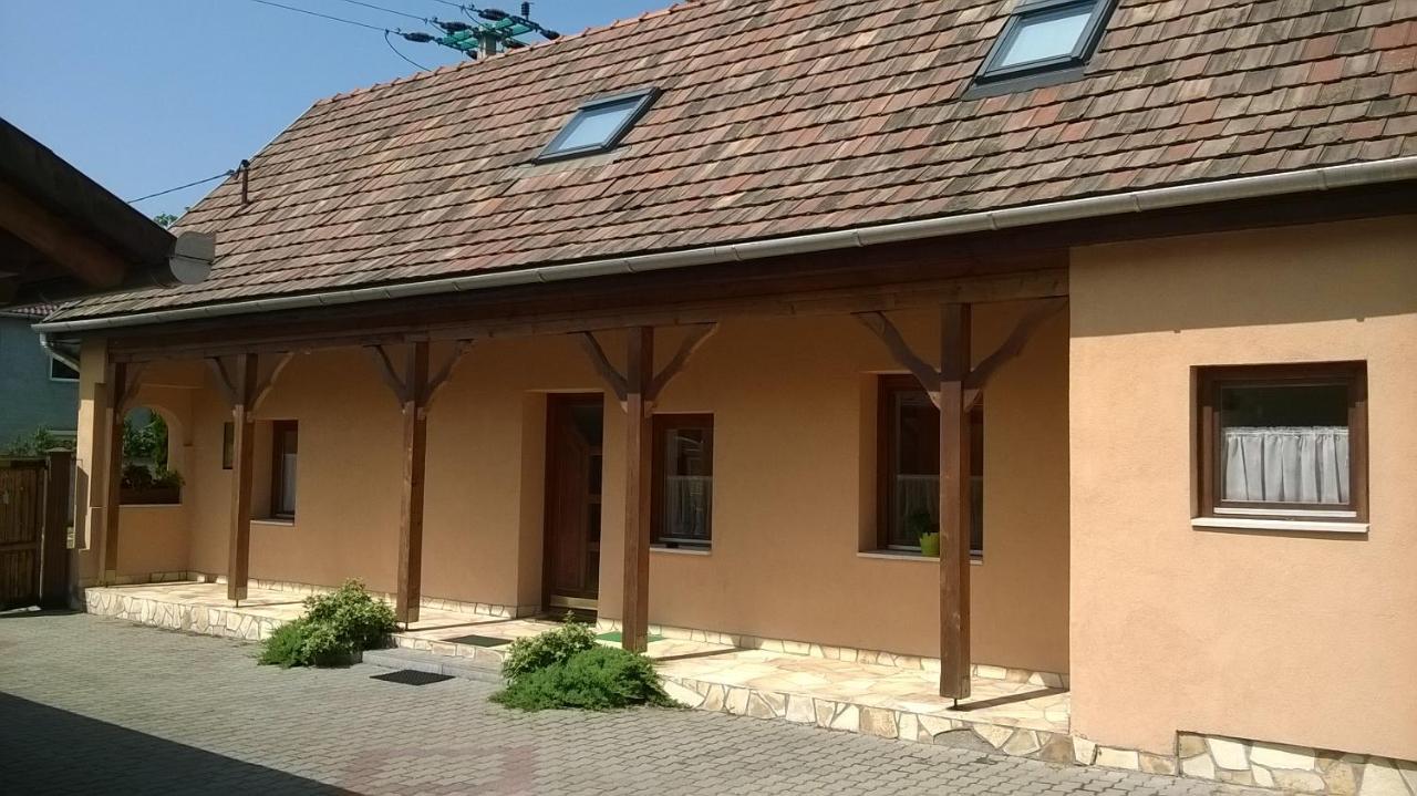 Villa Giulia Vendégház Verpelét Exterior foto